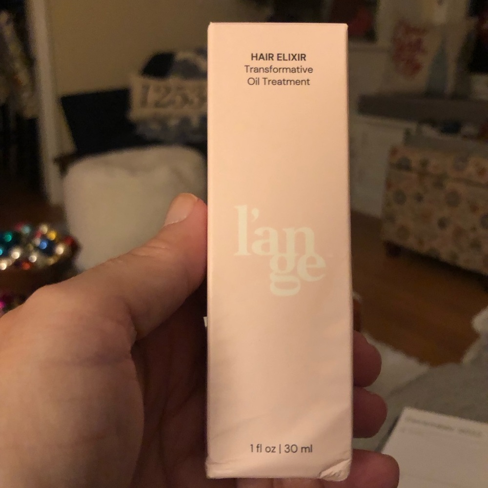 L’ange Hair elixir Oul treatment.